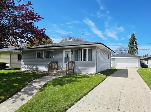 1732 85th, Kenosha, WI 53143