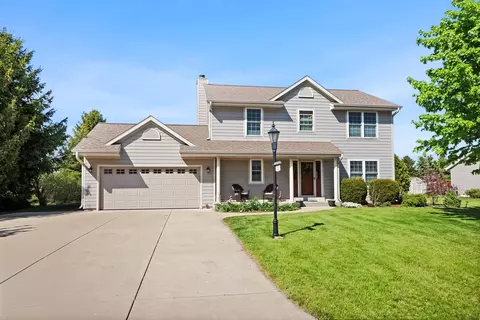 413 Pleasant, Eagle, WI 53119