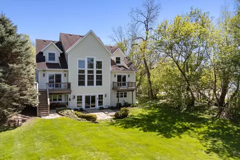 923 Lake, Delafield, WI 53018