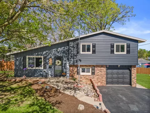 908 Echo, Burlington, WI 53105