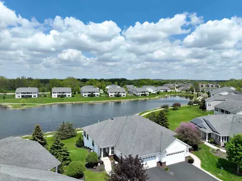 n52w35336 Lighthouse #71-1, Oconomowoc, WI 53066
