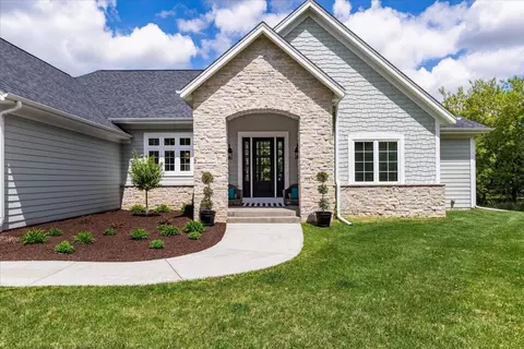 5042 Romans, Colgate, WI 53017