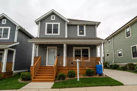 2487 S Saint Clair, Milwaukee, WI 53207