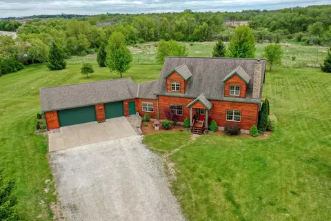 n43w25019 Lindsay, Pewaukee, WI 53072