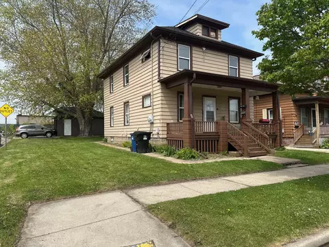 1602 Edgewood, Racine, WI 53404