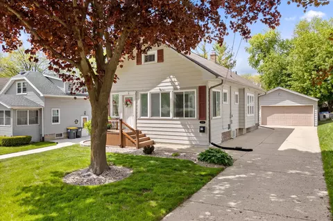 1108 Lindbergh, Waukesha, WI 53188