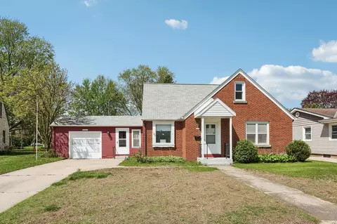 1034 Terrace, West Bend, WI 53095