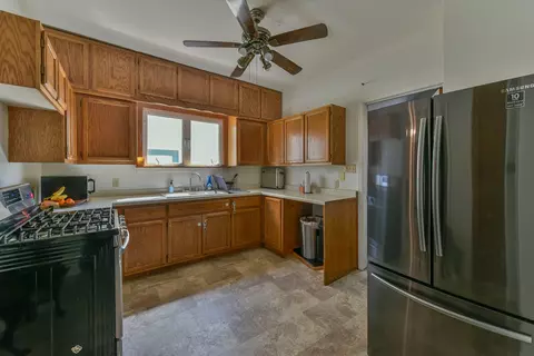 525 S 75th, Milwaukee, WI 53214