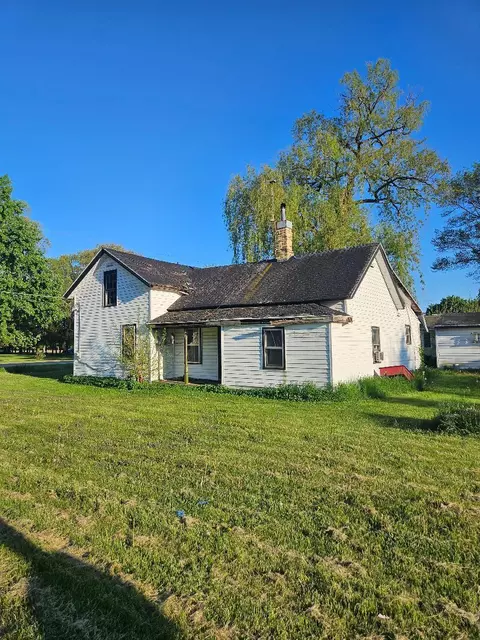 w3305 2nd Street, Troy, WI 53120