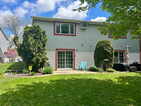 549 Slinger #K-4, Slinger, WI 53086