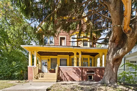3025 N 1st, Milwaukee, WI 53212