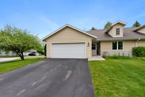 w193n16339 Lea Fon, Jackson, WI 53037