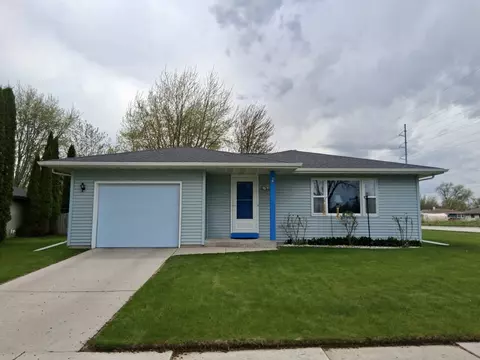 3606 S 10th, Sheboygan, WI 53081