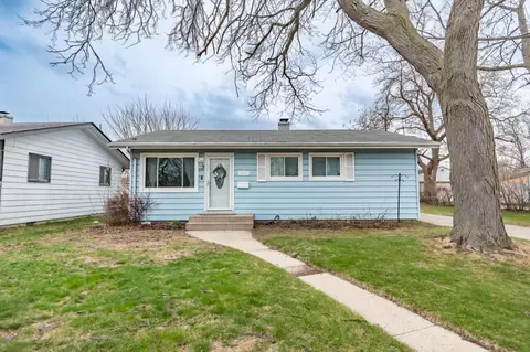 8424 15th, Kenosha, WI 53143
