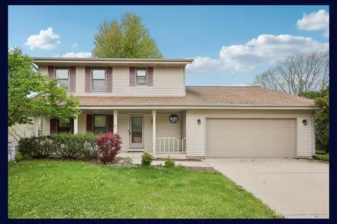 1212 N Glenwood, West Bend, WI 53090