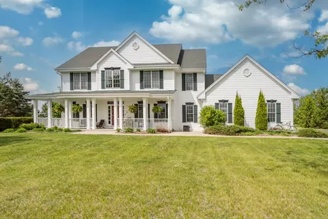 w348s8733 Alleanor, Eagle, WI 53119
