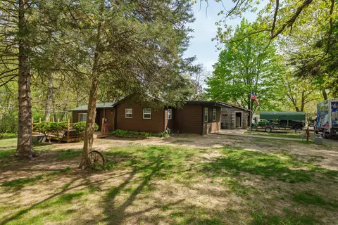 8941 277th, Salem Lakes, WI 53168