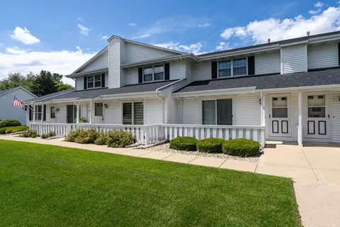 628 Westbury #3, Delavan, WI 53115