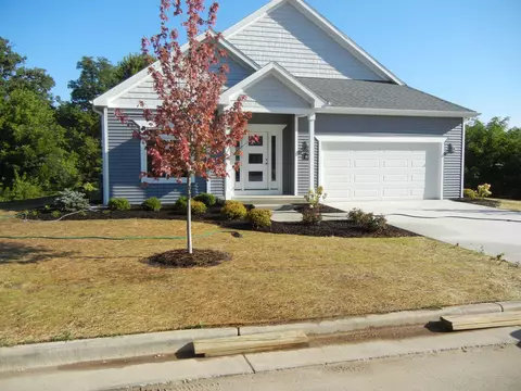 403 Evan, Lake Geneva, WI 53147