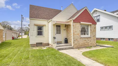 1612 S 17th, Sheboygan, WI 53081