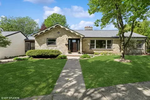 7508 Wellauer, Wauwatosa, WI 53213