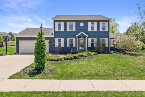 4024 Oakmont, Waukesha, WI 53188