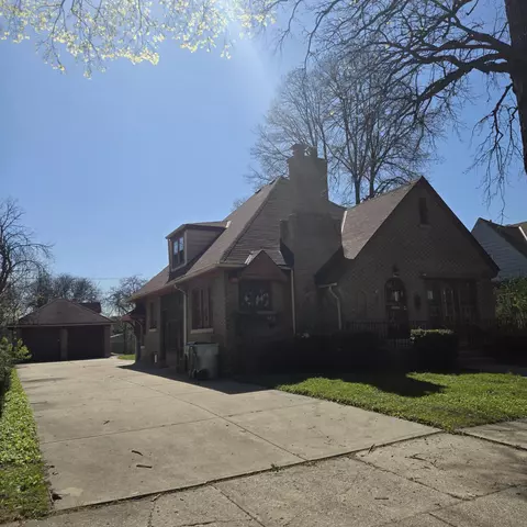 4537 W Spencer, Milwaukee, WI 53216