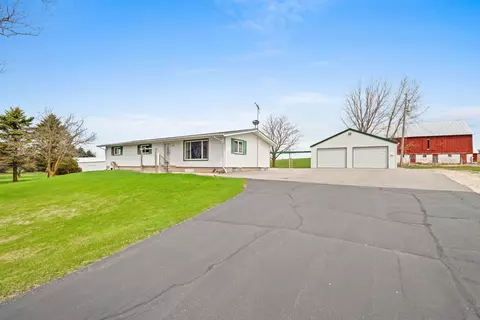 12108 Palm Grv, Franklin, WI 54247