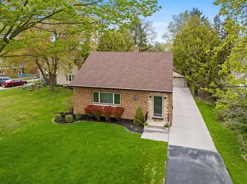 3706 Michigan, Manitowoc, WI 54220