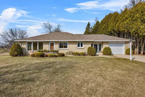 1200 E Fremont, Appleton, WI 54915