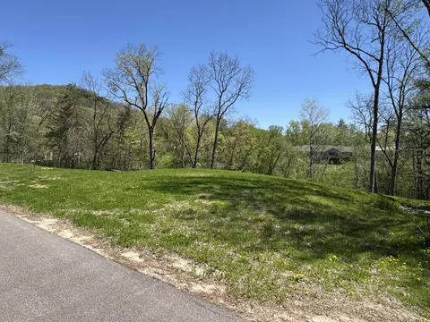 0 Hickory, La Crescent, MN 55947