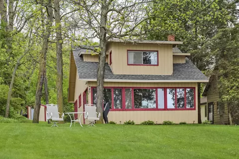 n7428 County Road J, Rhine, WI 53073