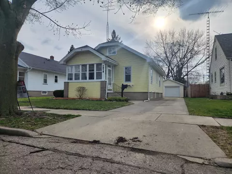 7610 29th, Kenosha, WI 53143