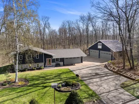 w6635 County Road F, Lyndon, WI 53011