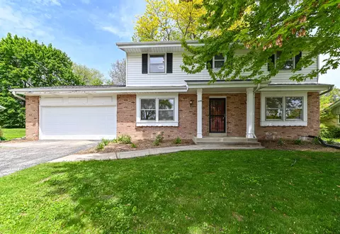 9530 W Debbie, Milwaukee, WI 53224