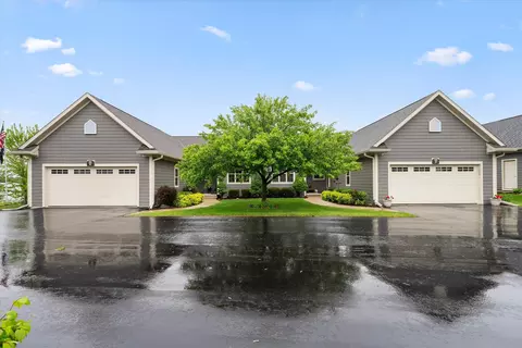 537 W Juneau #F, Hustisford, WI 53034