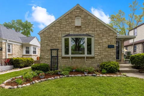 2828 S 45th, Milwaukee, WI 53219