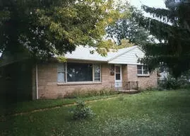 8630 W Silver Spg, Milwaukee, WI 53225