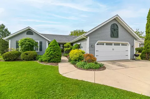 28715 Sunflower, Waterford, WI 53185