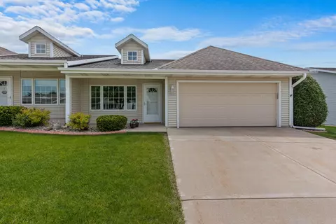 1257 Stillwater, Hartford, WI 53027