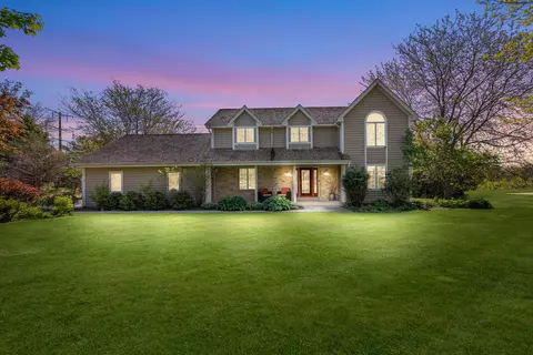 11616 N Lantern, Mequon, WI 53092