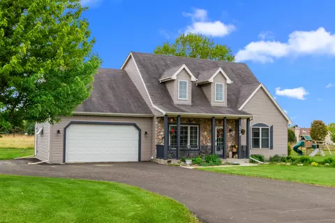 w4748 Ridgeview Road, Lafayette, WI 53121