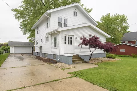 515 W 3rd, Beaver Dam, WI 53916