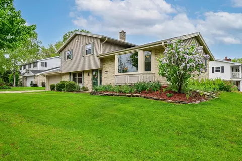 2765 Mayfair, Wauwatosa, WI 53222