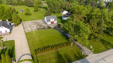 8646 S 35th, Franklin, WI 53132