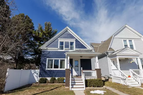 1216 Monroe, South Milwaukee, WI 53172