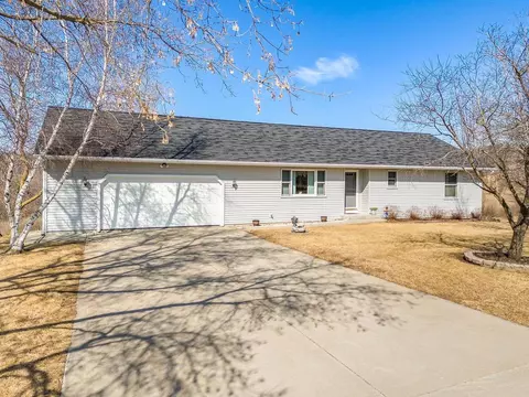 S1019 Netherlands, Woodland, WI 53941