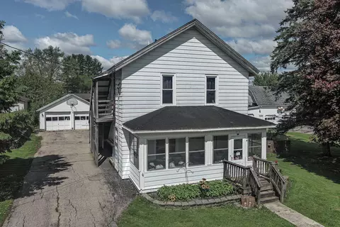 375 S S Brg, Markesan, WI 53946