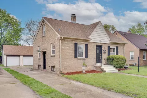 1904 75th, Kenosha, WI 53143