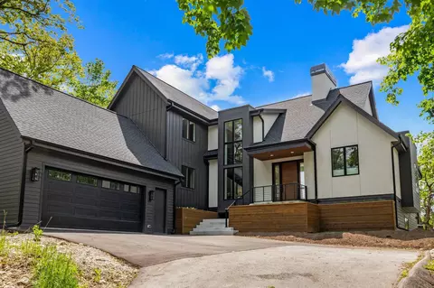w329n6597 Forest, Merton, WI 53029